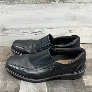 ECCO Mens shoes model HELSINKI slip ons leather Size 43 9 9.5